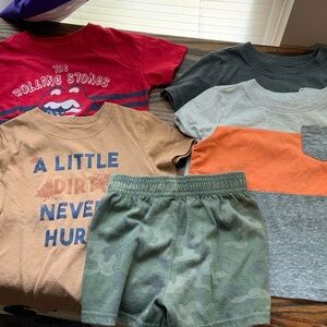 Boys' Graphic and Colorblock T-Shirts with Camo Shorts
